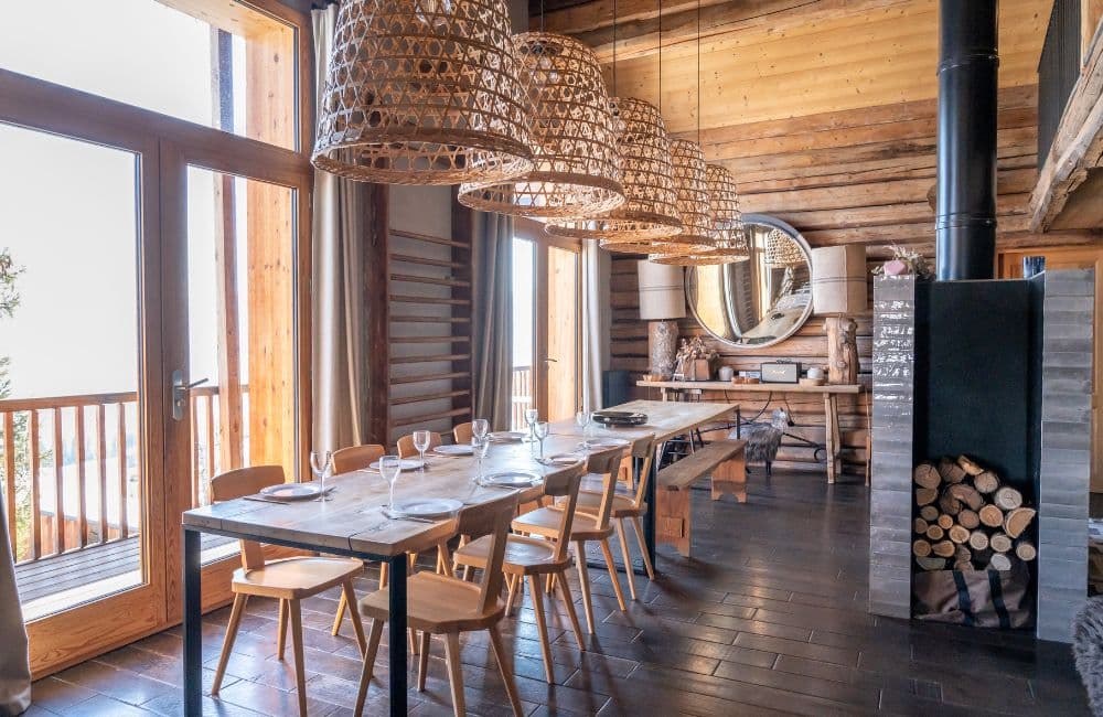 Salle à manger du chalet