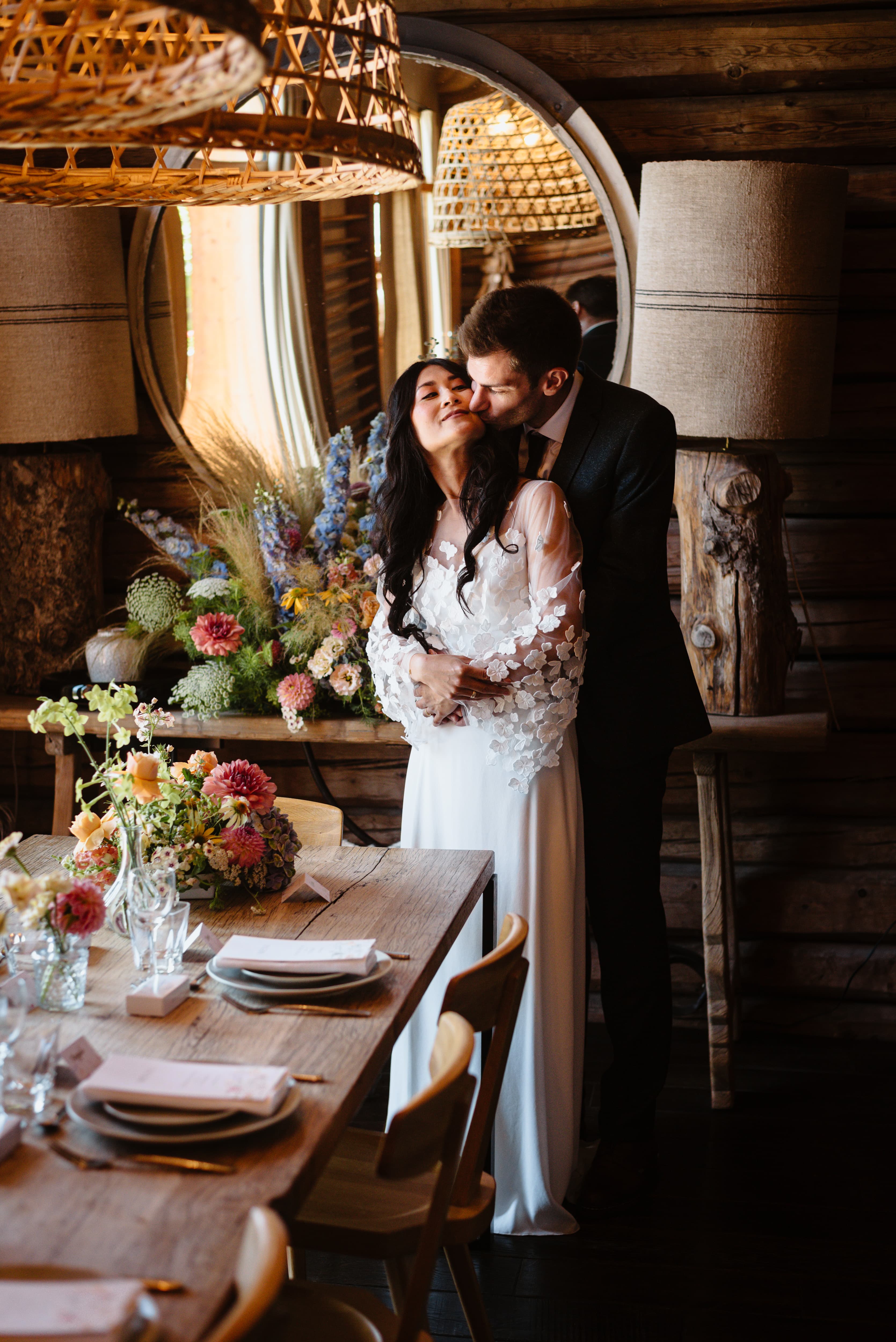 Mariage à la montagne en Savoie — cérémonie au Chalet Nantailly